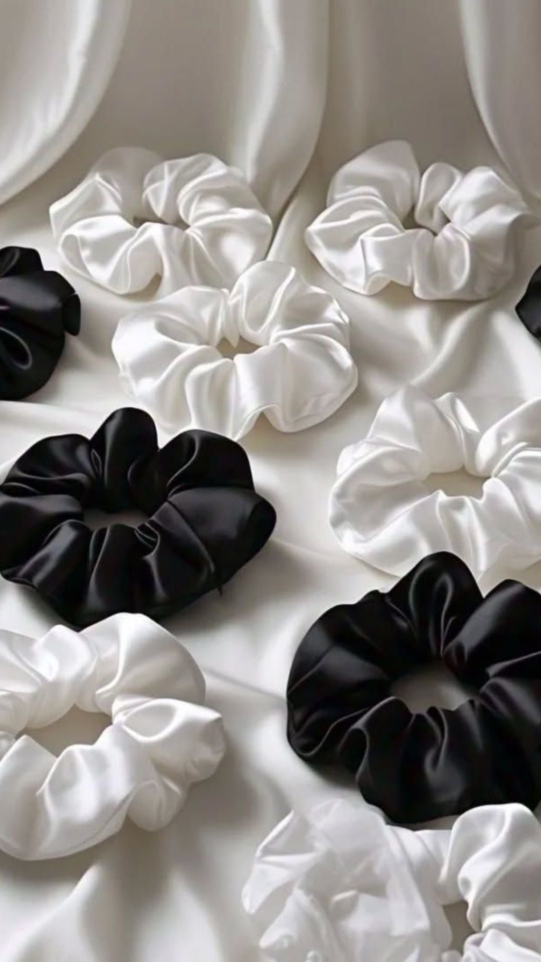 Rootreat Silk Scrunchie